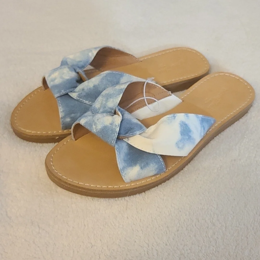 Sandals from universal thread - Picture 1 of 9